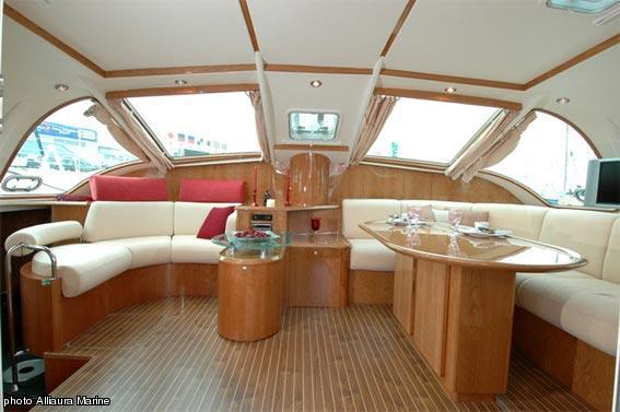Charter Yachtcharter Katamaran Privileg49 2